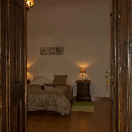 Casa Da Vila Alta بيت ضيافة ألينكوير
